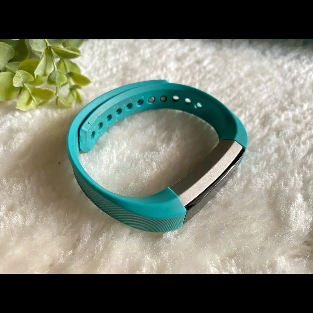 Fitbit Alta + 4 extra bands